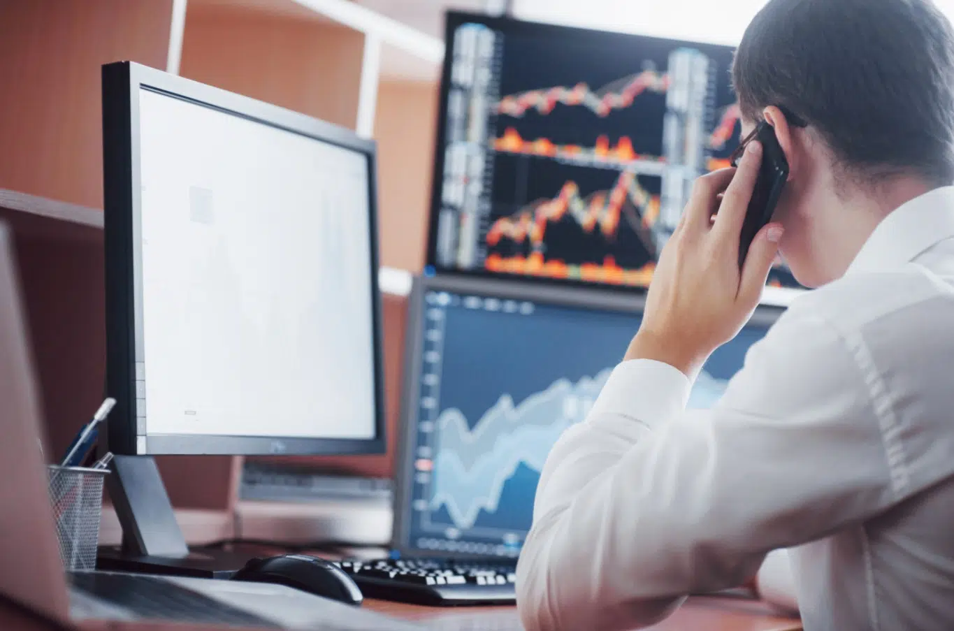 Broker