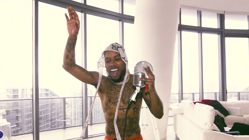 Quelle est la taille de Tory lanez