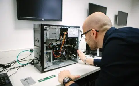 Technicien informatique
