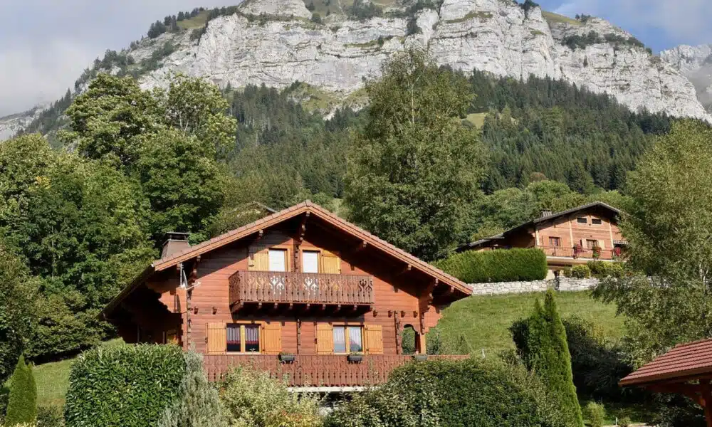 Choisir un constructeur expérimenté pour votre maison individuelle en Savoie : une étape essentielle !